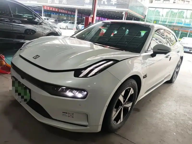 Zeekr 001, 2023
