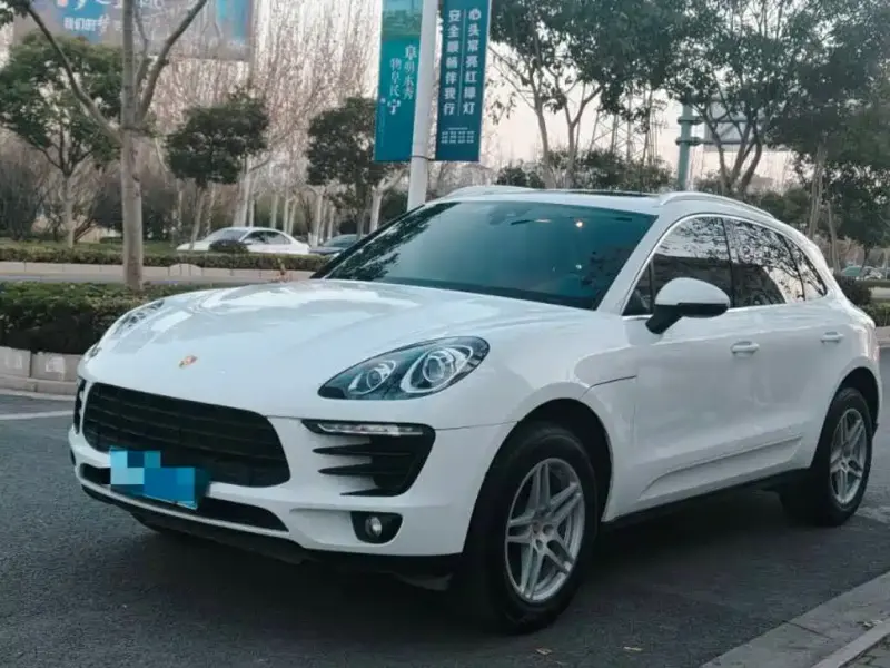 Porsche Macan, 2018