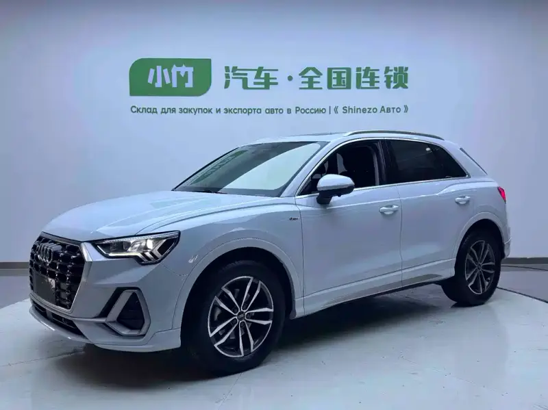 Audi Q3, 2022