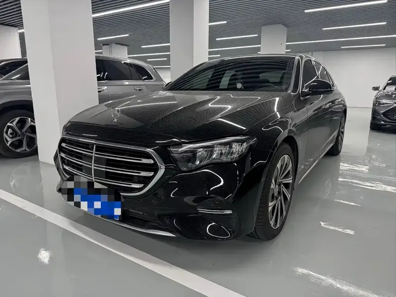 Mercedes-Benz E-Class, 2024