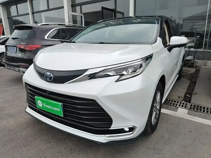 Toyota Sienna, 2022