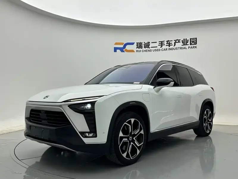 NIO ES8, 2022