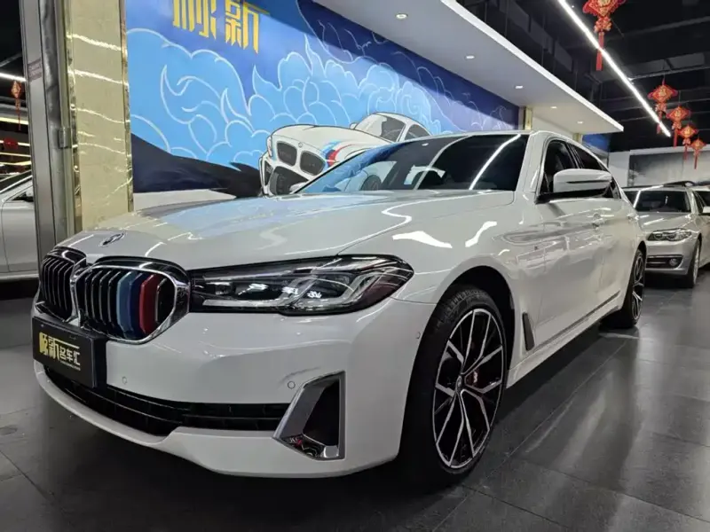 BMW 5 Series, 2021