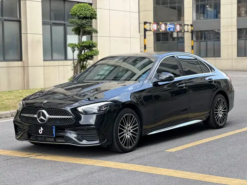 Mercedes-Benz C-Class, 2024
