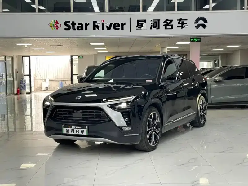 NIO ES8, 2022