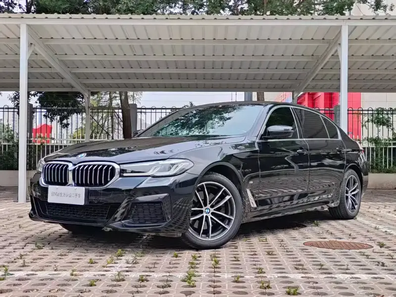 BMW 5 Series, 2022