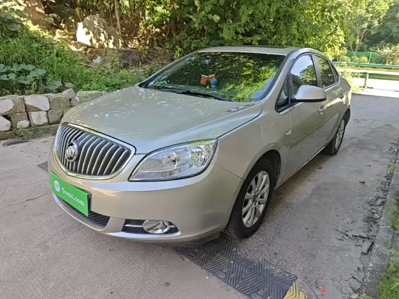 Buick Excelle, 2015
