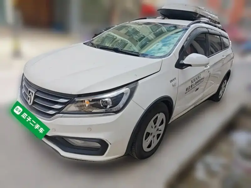 Baojun 310W, 2019