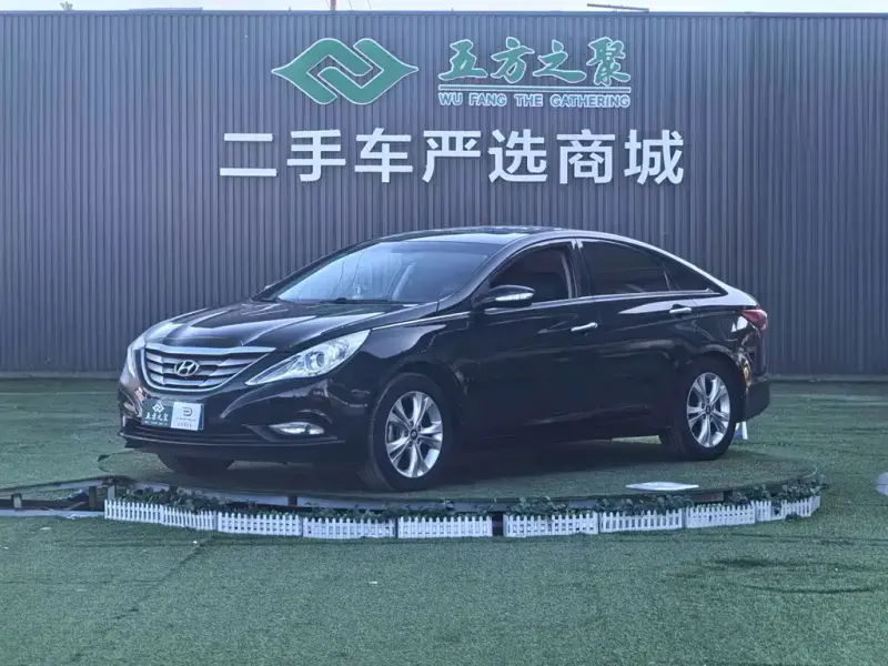 Hyundai Sonata, 2012