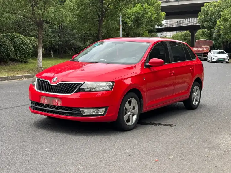 Skoda Rapid Spaceback, 2016