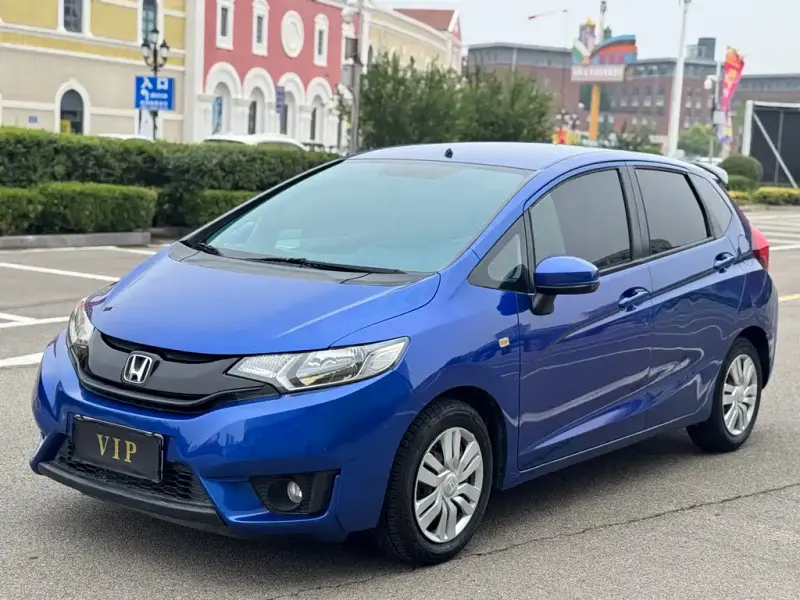Honda Fit, 2015