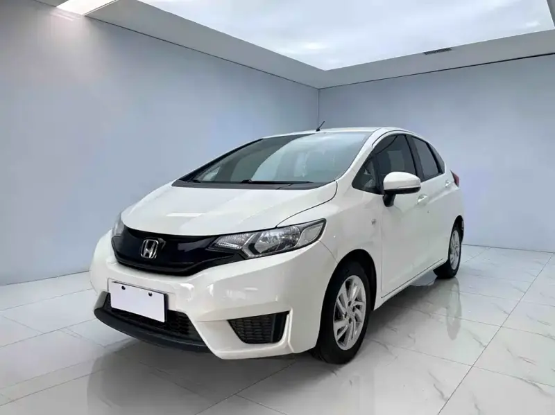 Honda Fit, 2015