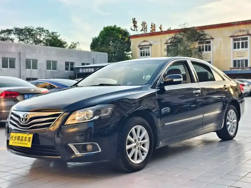 Toyota Camry, 2014