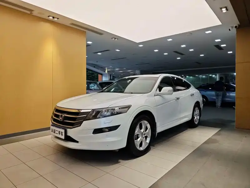 Honda Crosstour, 2013