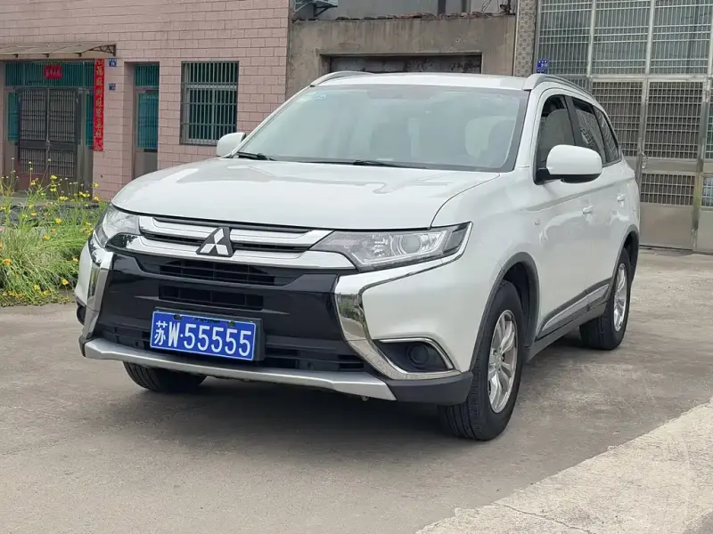 Mitsubishi Outlander, 2017