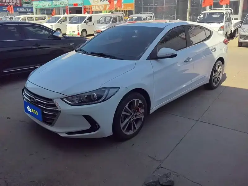 Hyundai Elantra, 2018