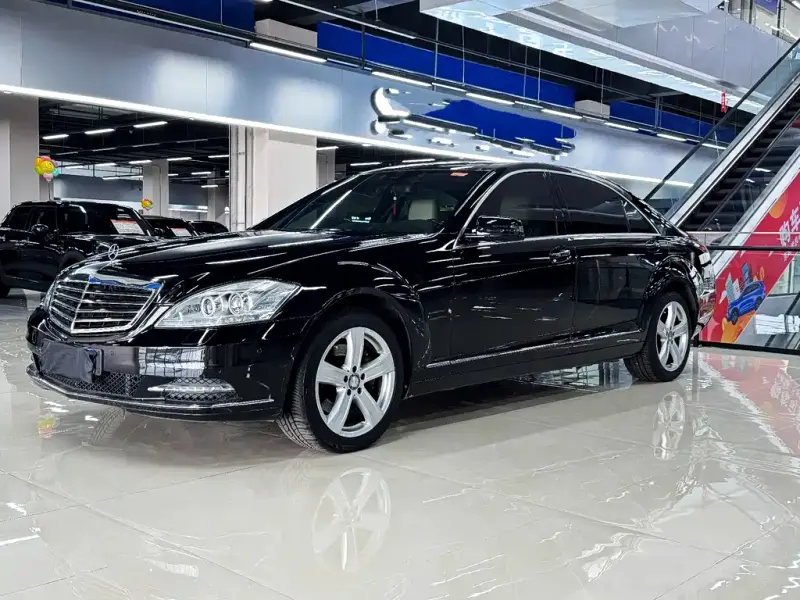 Mercedes-Benz S-Class, 2008
