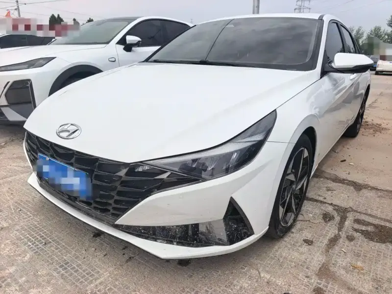 Hyundai Elantra, 2021