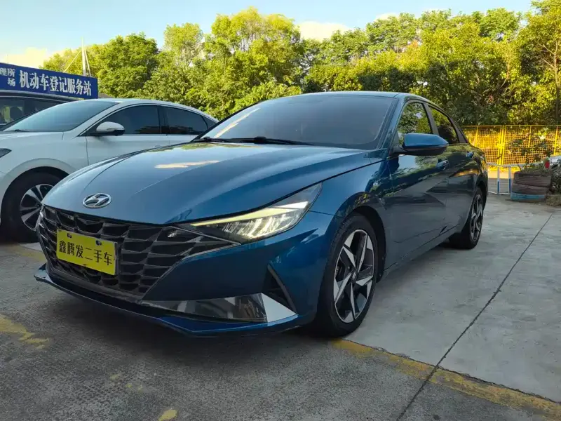 Hyundai Elantra, 2021
