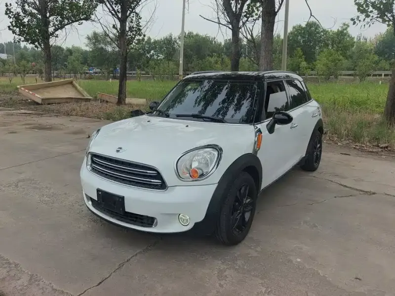 MINI Countryman, 2015