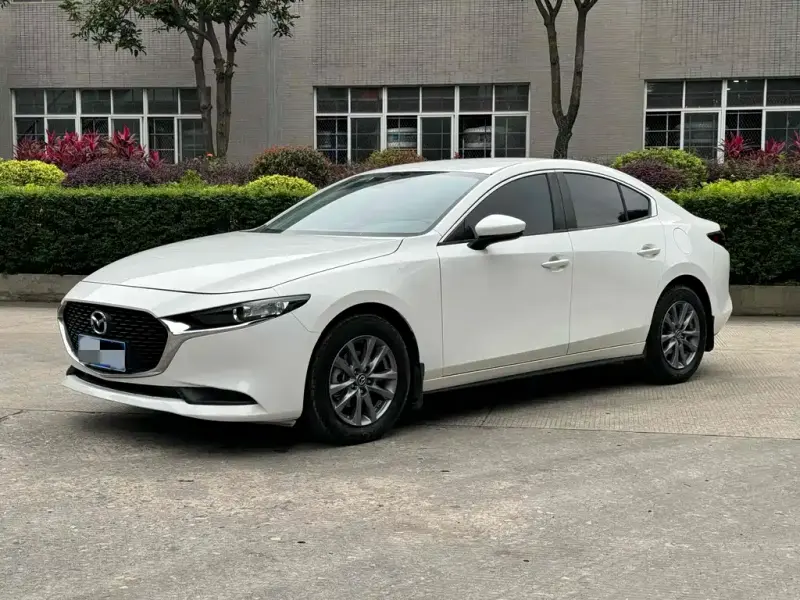 Mazda 3 Axela, 2021
