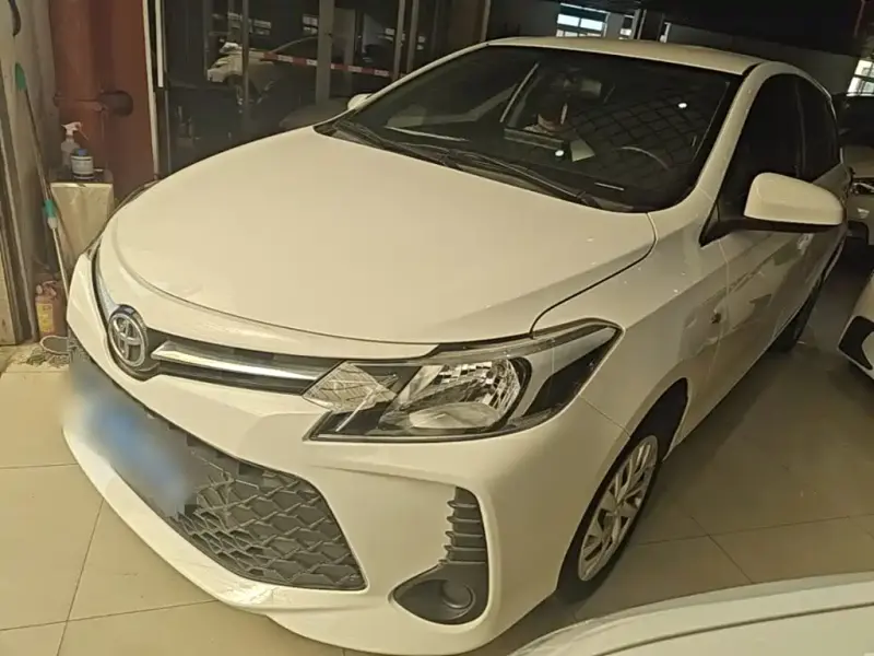Toyota Vios FS, 2022