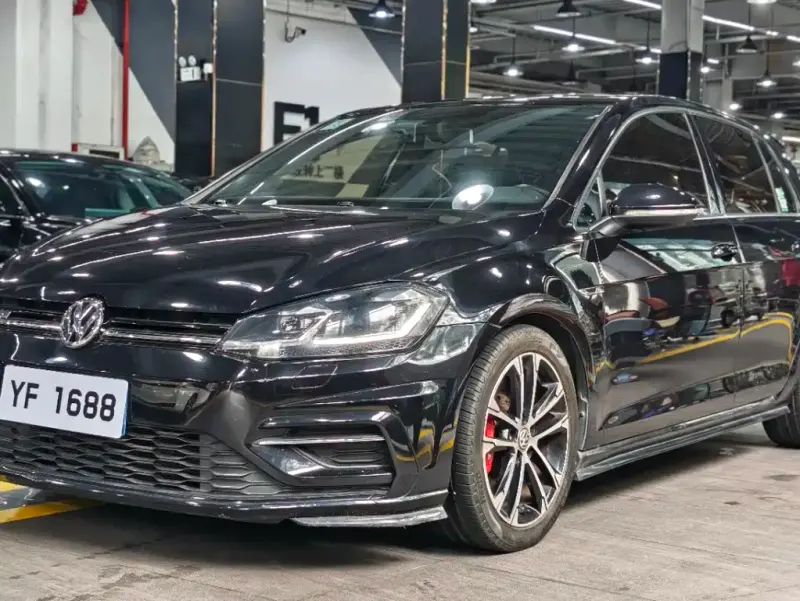 Volkswagen Golf, 2020