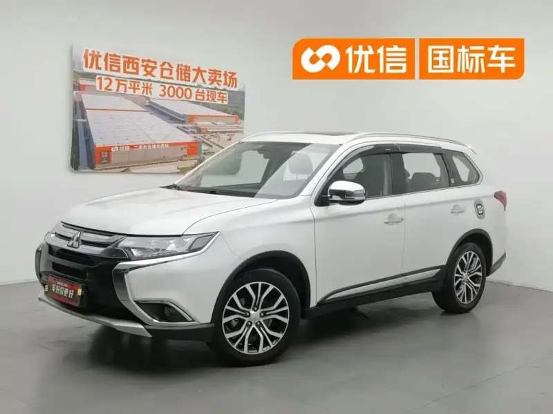 Mitsubishi Outlander, 2018