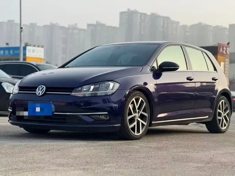 Volkswagen Golf, 2020