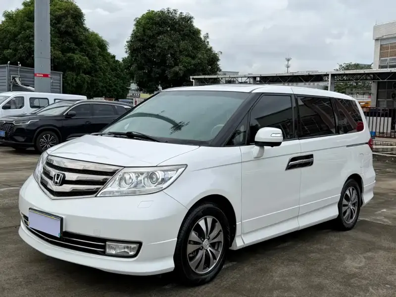 Honda Elysion, 2015