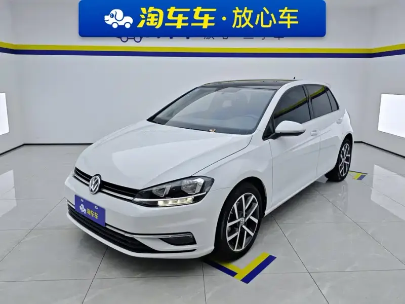 Volkswagen Golf, 2020