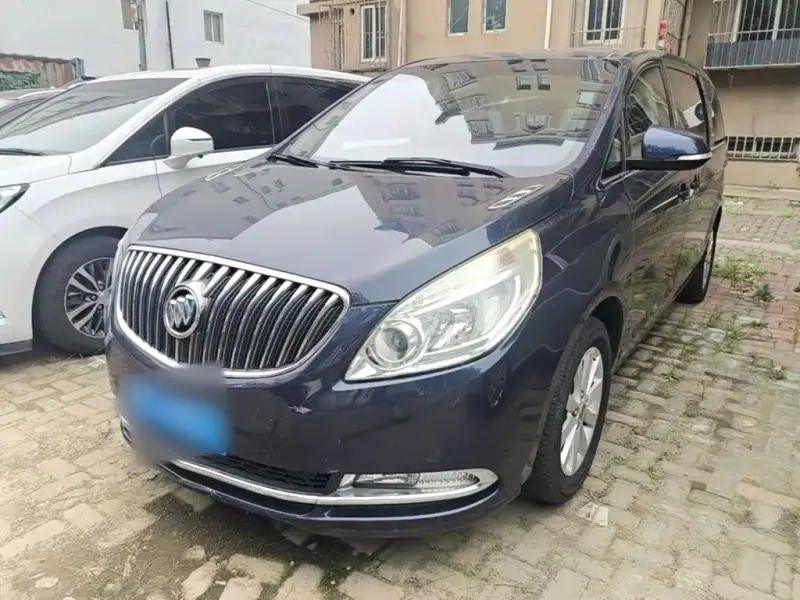 Buick GL8, 2016