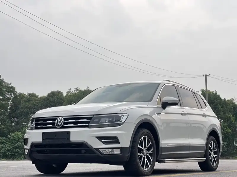 Volkswagen Tiguan L, 2018