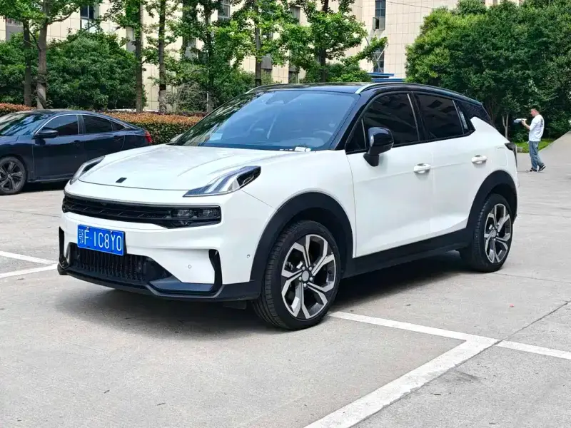 Lynk & Co 06, 2023