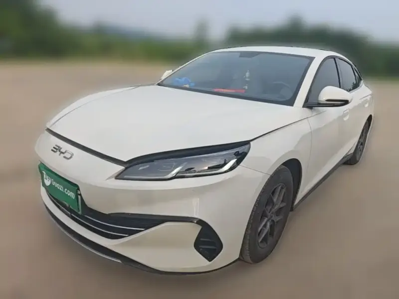 BYD 06, 2025