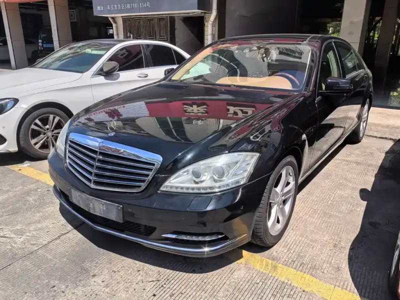 Mercedes-Benz S-Class, 2011