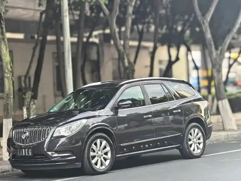 Buick Enclave, 2018
