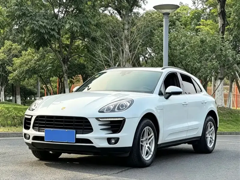 Porsche Macan, 2016