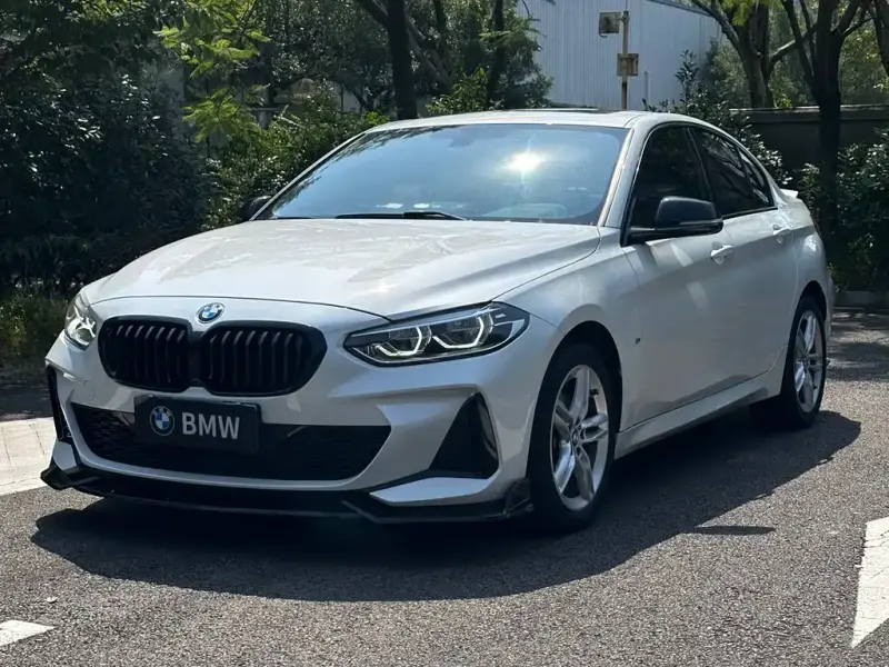BMW 1 Series, 2021