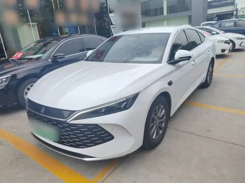 BYD Qin L, 2025