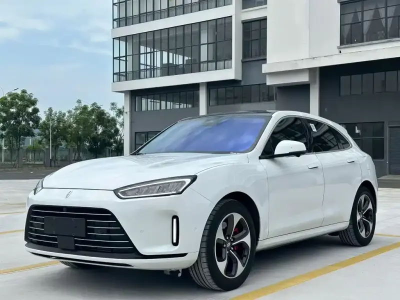 AITO M5, 2022