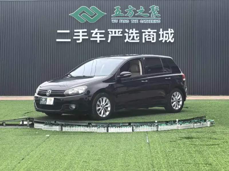 Volkswagen Golf, 2011