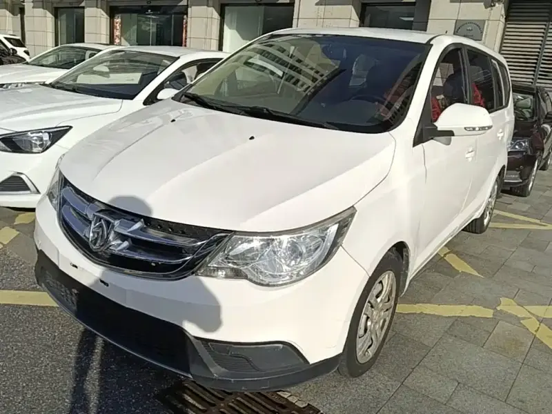 Baojun 730, 2016