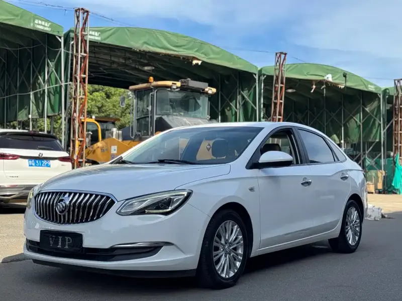 Buick Excelle, 2017