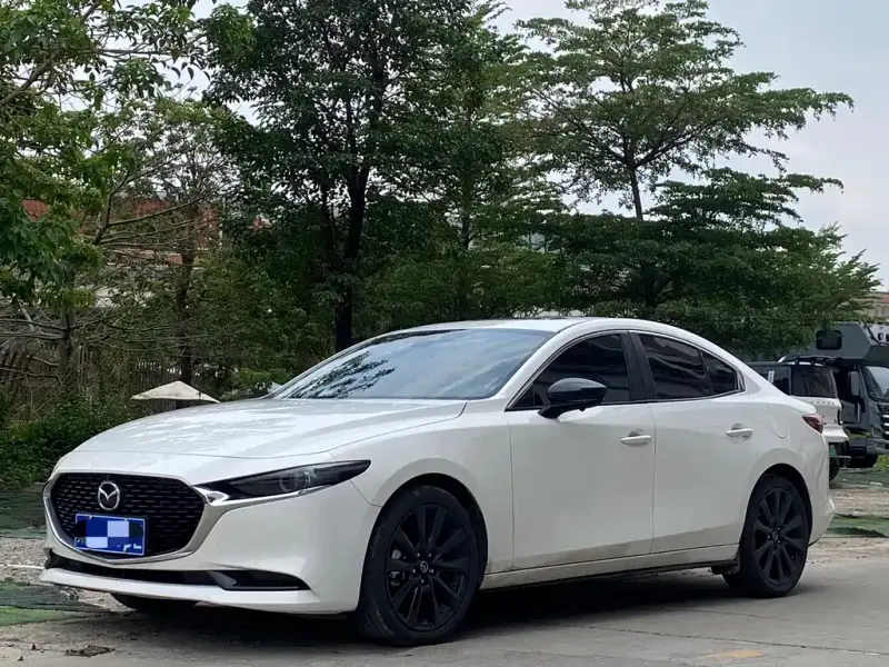 Mazda 3 Axela, 2022
