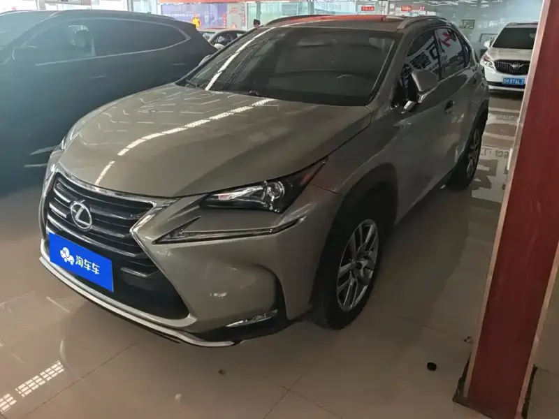 Lexus NX, 2016