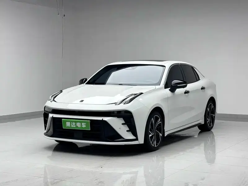 Lynk & Co 03, 2025