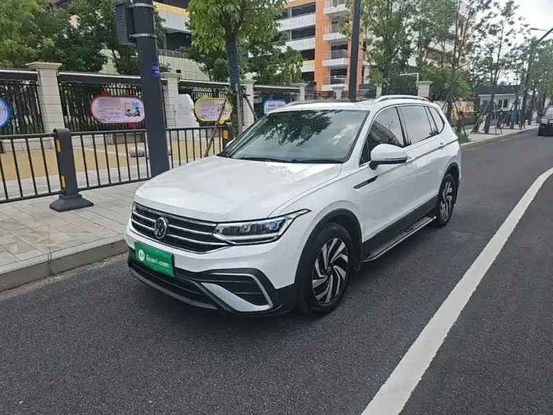 Volkswagen Tiguan L, 2021