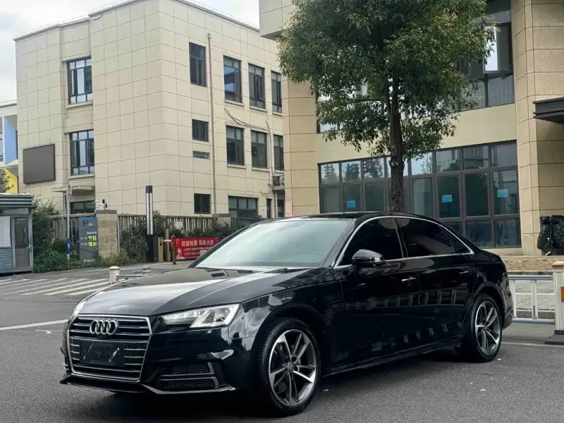 Audi A4L, 2019