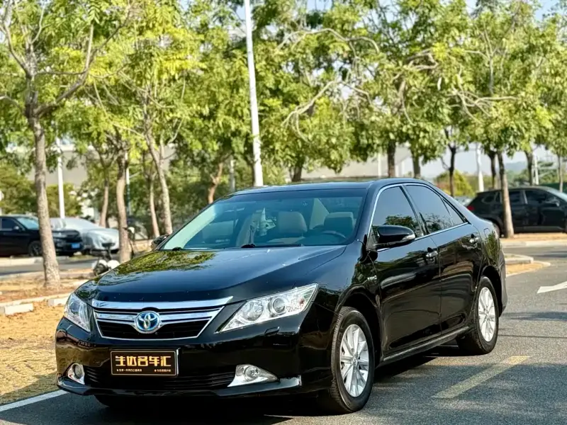 Toyota Camry, 2014